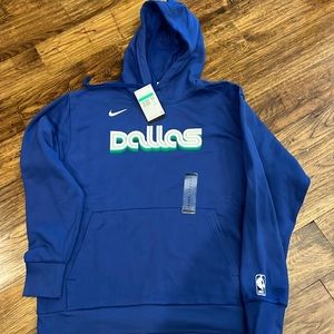 NWT Nike Dallas Hoodie Size XL